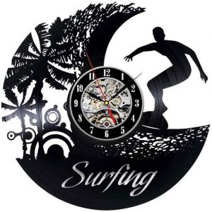horloge murale pour surfeur